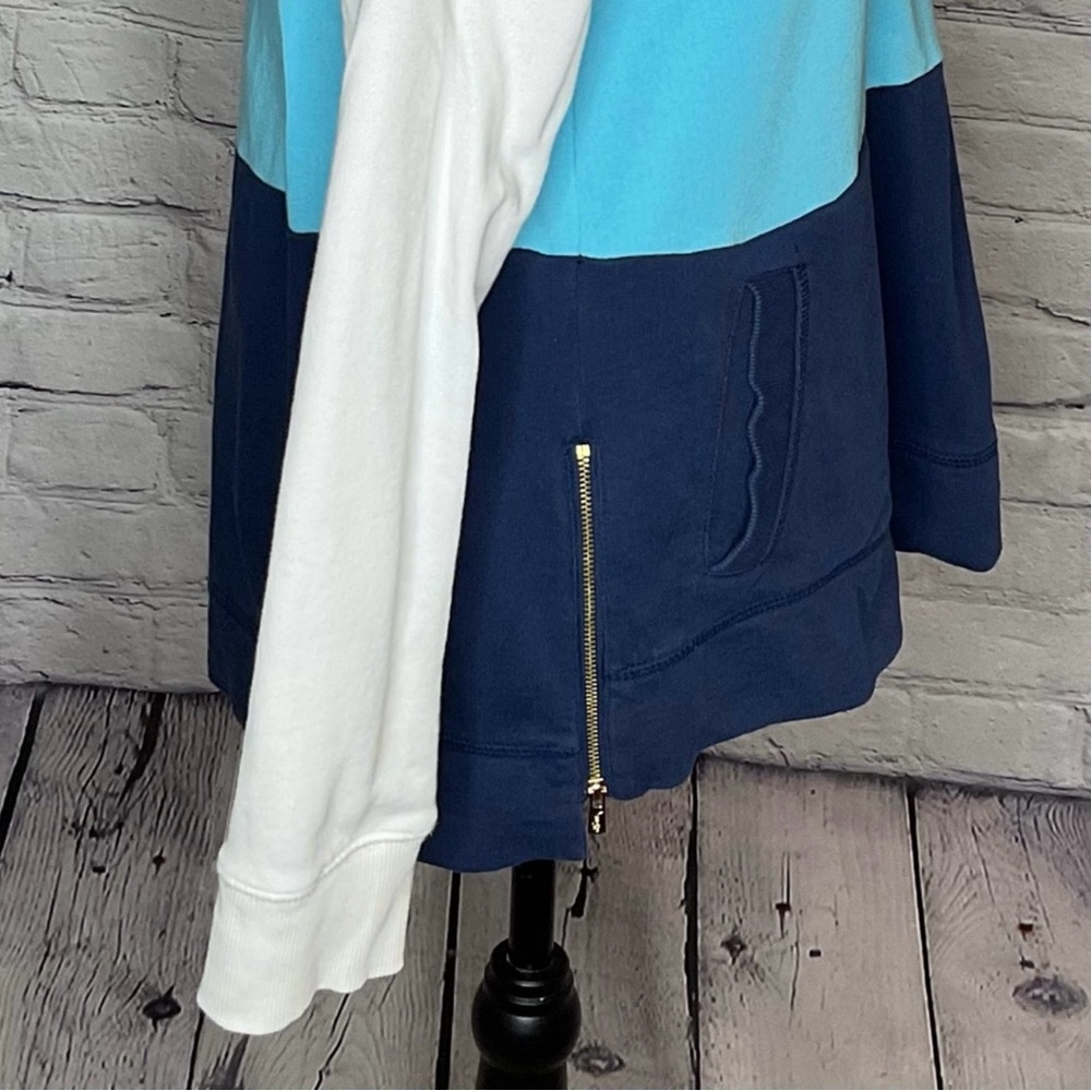 Lilly Pulitzer Luxletic Beach Comber Pullover Low Tide Navy Color Block Medium - Picture 13 of 16